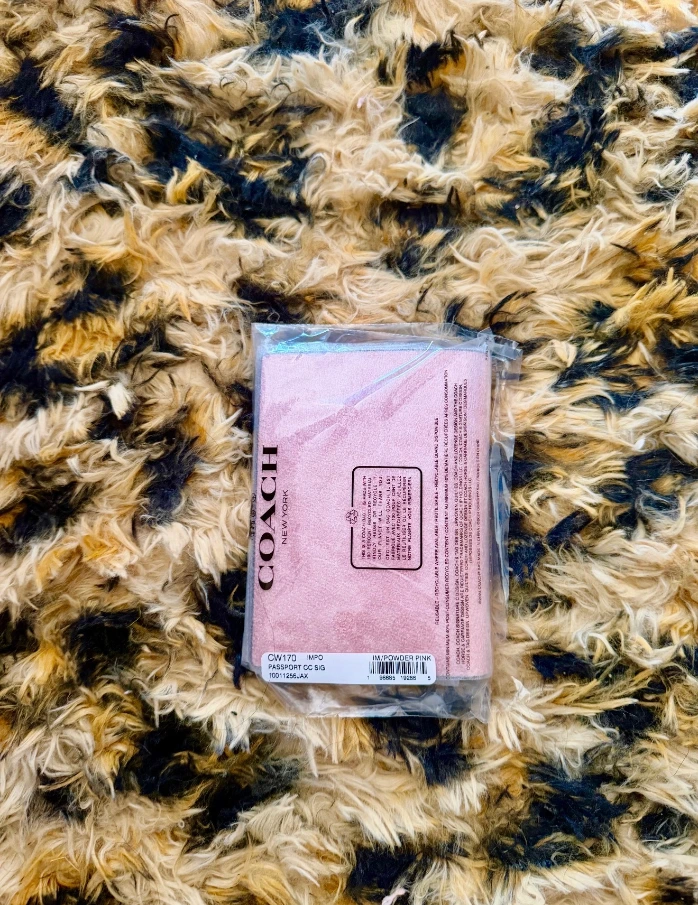Coach Powder Pink Passport Holder (New With Tags)