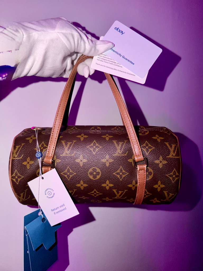 Louis Vuitton Papillon 26